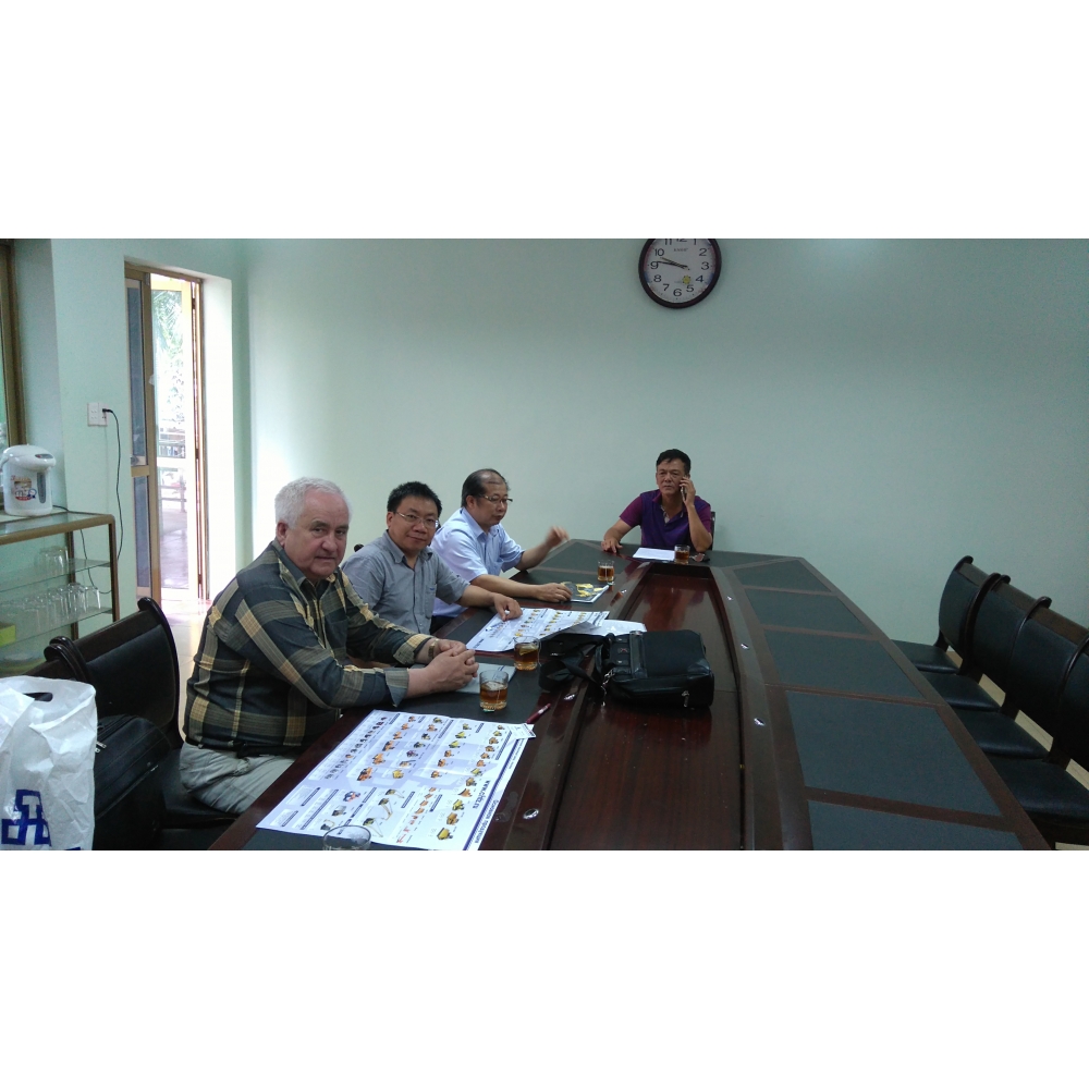 Gặp gỡ đối tác 