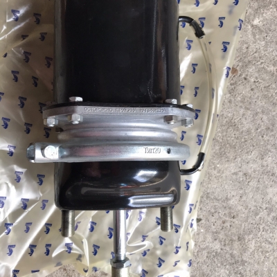 Bầu phanh sau kamaz chính hãng 