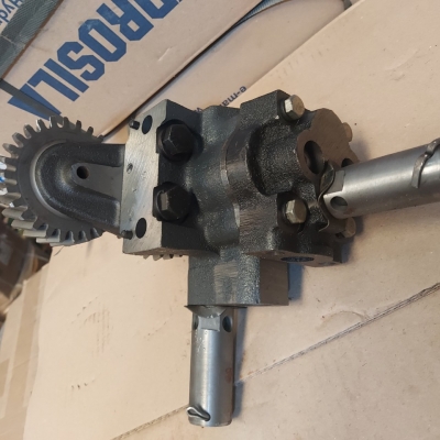 Bơm nhớt đọng cơ bò 236 