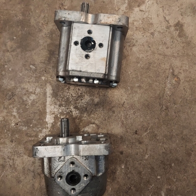 Bơm trợ lái Belarus 