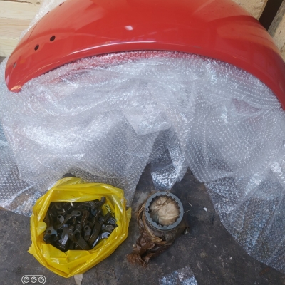 Dè chắn bùn bánh trước 