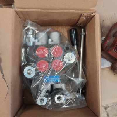 Van PP thủy lực TQ 