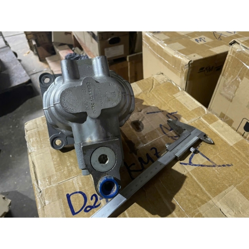 Bơm lái HW32MP kèm van chỉnh