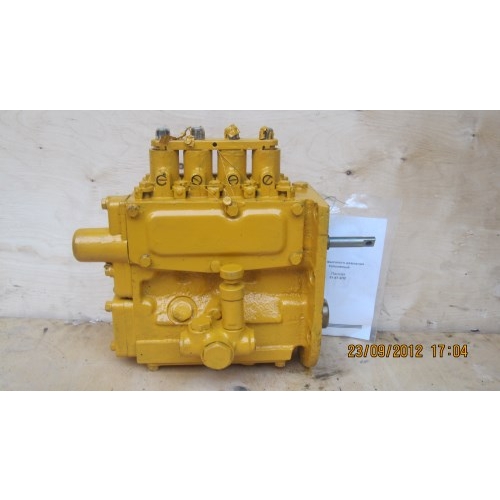 Bơm nhiên liệu ( bơm cao áp ) 