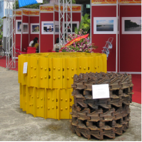 Xích máy ủi (gạt)